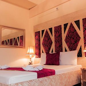 Hotel Plaza Garibaldi